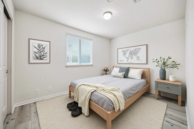 Building Photo - 2124 Nestlewood Dr