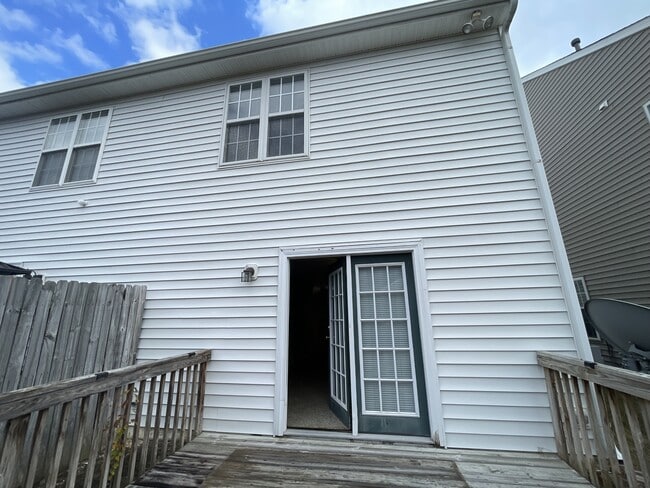 Building Photo - 5263 Eagle Trace Dr