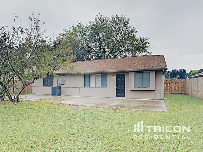 Building Photo - 3446 Edgecreek Dr