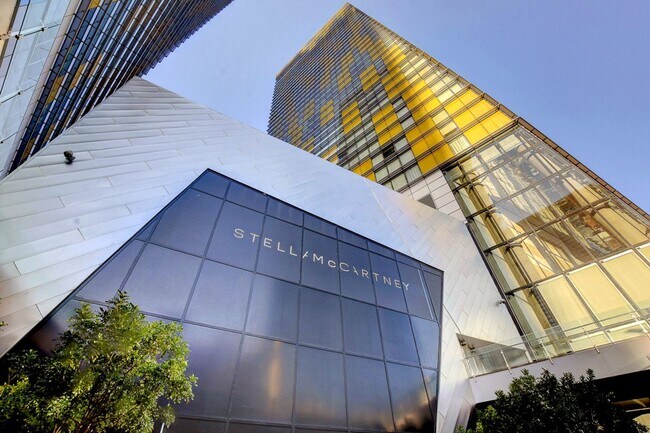 Building Photo - Stunning Strip Views from this Fully Furnished Studio Residence.