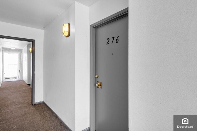 Building Photo - 18620 Hatteras St