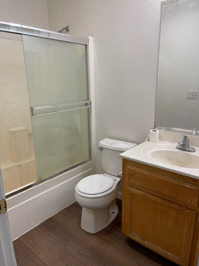 Building Photo - Back On the Rental Market And Ready To Go ...