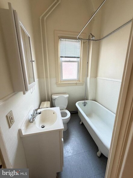 Building Photo - 0 Brown St