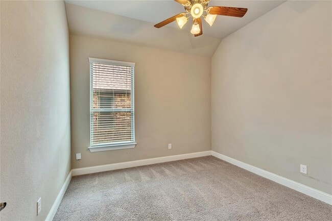 Building Photo - 1805 Grebe Dr