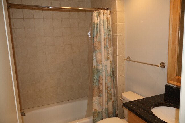 Building Photo - 1352 Villa Marbella Ct
