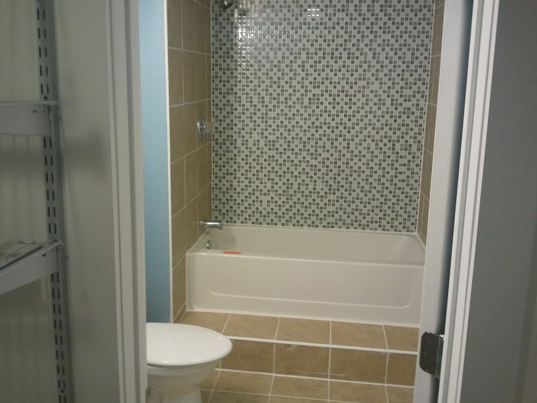 Building Photo - 1611 W Montgomery Ave