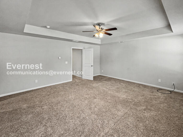 Building Photo - 320 Bertha Honey Stewart Dr