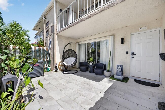 Building Photo - 8490 SW 154th Cir Ct
