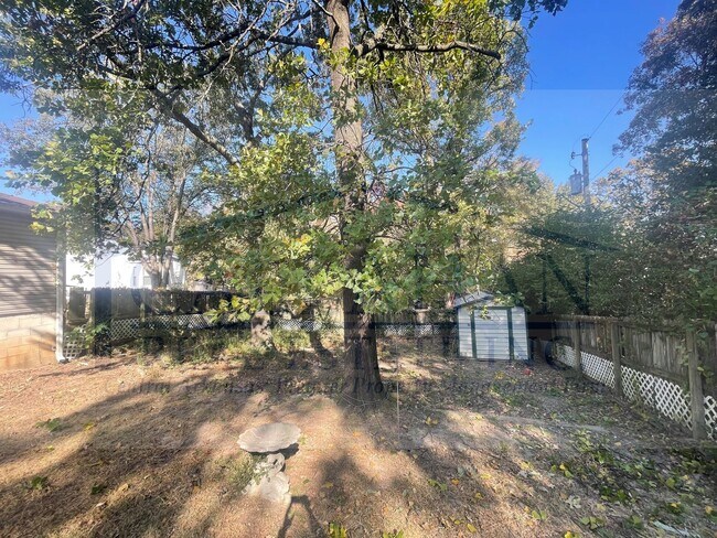 Building Photo - Sherwood 3 Bedroom Home