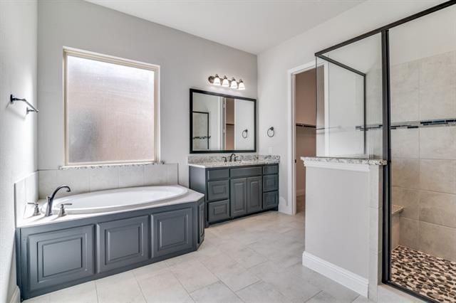 Building Photo - 1714 Waneta Dr