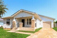 Building Photo - 3520 Garrett St