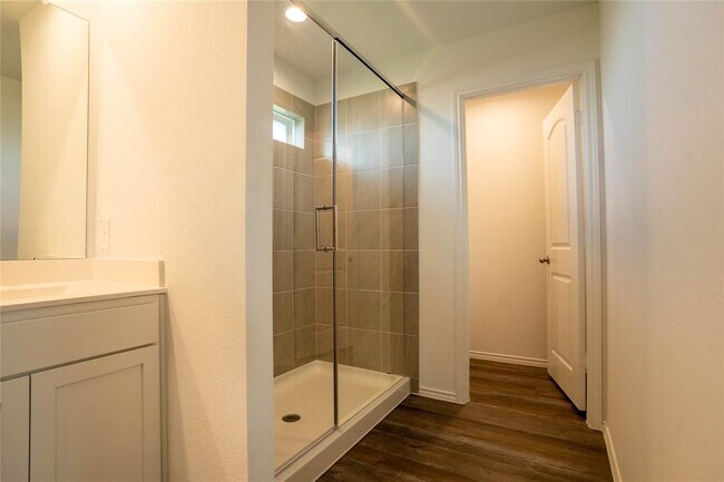 Building Photo - 5092 Marcasca Dr