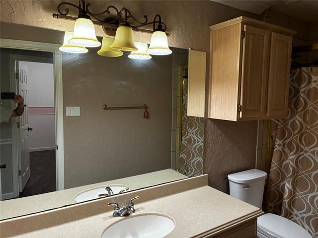 Building Photo - 520 Kelley Ct