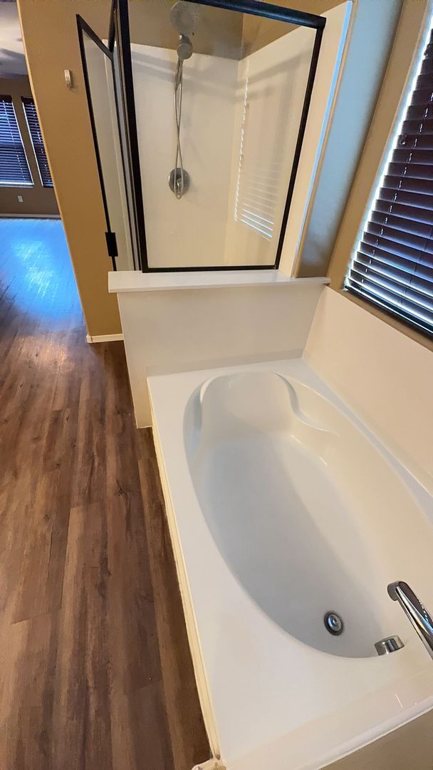 Building Photo - Beautiful 4 Bedroom - 2.5 Bath with Lots of Bonuses - Gilbert