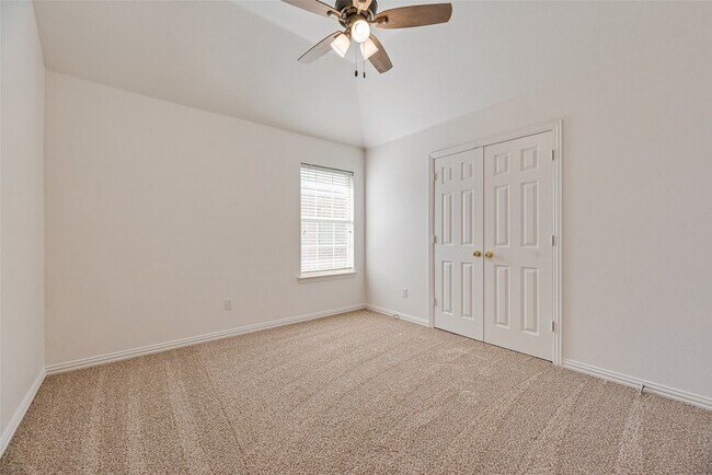 Building Photo - 3104 Angus Dr