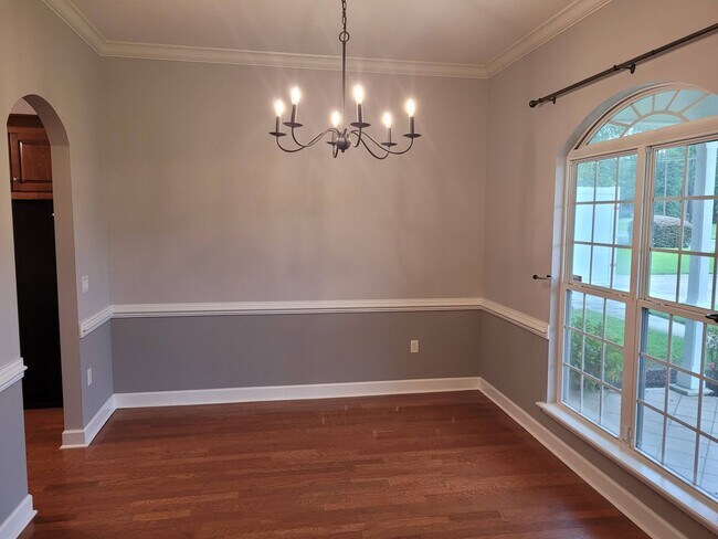 Building Photo - Spacious 4-Bedroom Home with Modern Amenities on Expansive Lot in Valdosta, GA