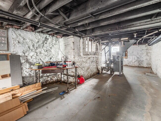 Building Photo - 451 S 22nd St