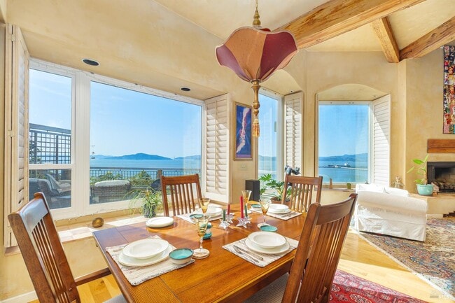 Building Photo - 245 Water St