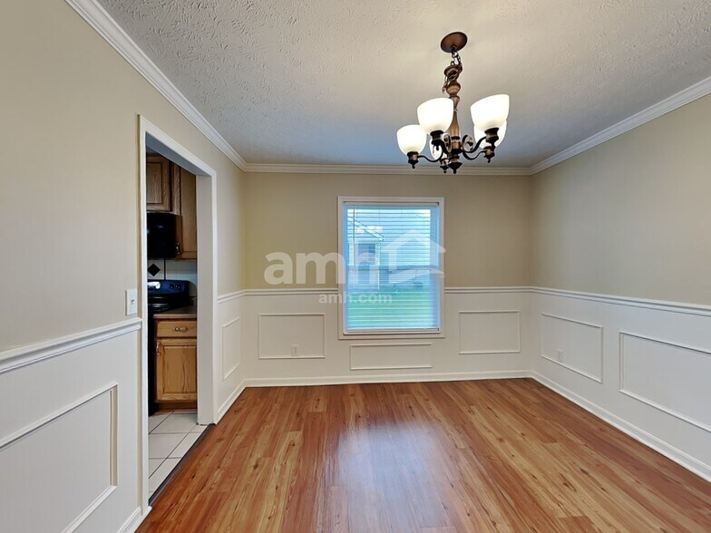 Building Photo - 311 Hartford Ct