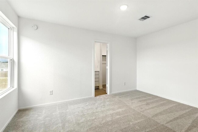 Building Photo - 18210 Via Aurelia Dr