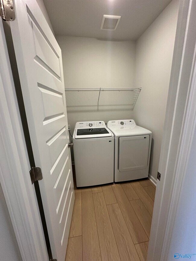 Building Photo - 115 Havner Dr