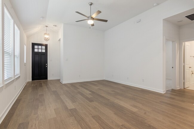 Building Photo - 11223 Common Hackberry St