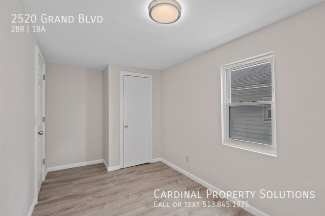 Building Photo - Charming 2-Bedroom in Hamilton | Vouchers ...