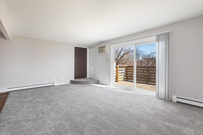 Building Photo - 708 W 65th St