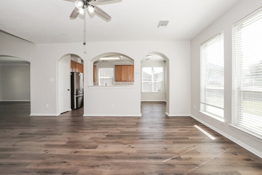 Building Photo - 21911 Heath Meadow Ct