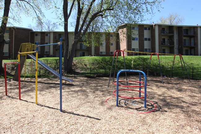 Amber Ridge Greensboro Nc Apartment Finder