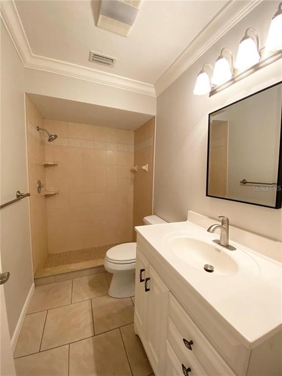 Building Photo - 3625 Longmeadow