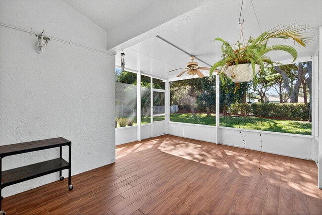 Building Photo - 7004 Galleon Cove Cir