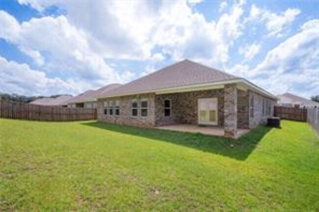 Building Photo - 10528 Redland St