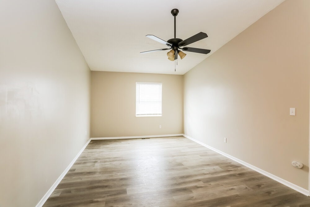 Building Photo - 5102 Merry Oak Ct