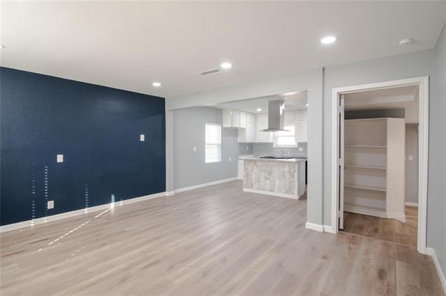 Building Photo - 540 Hensley Dr