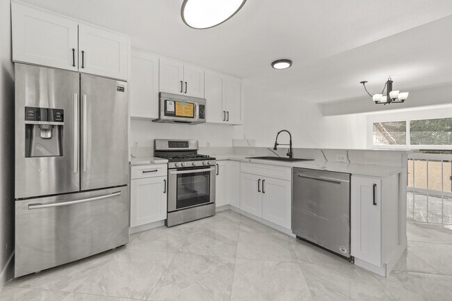 Building Photo - 22259 Erwin St