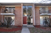Building Photo - 1257 Island Dr
