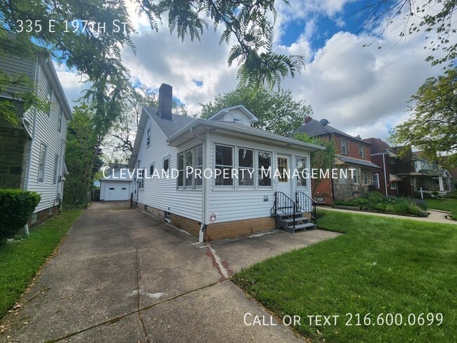 Building Photo - 335 E 197th St