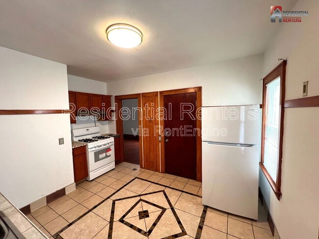 Primary Photo - 2728 N 47th St