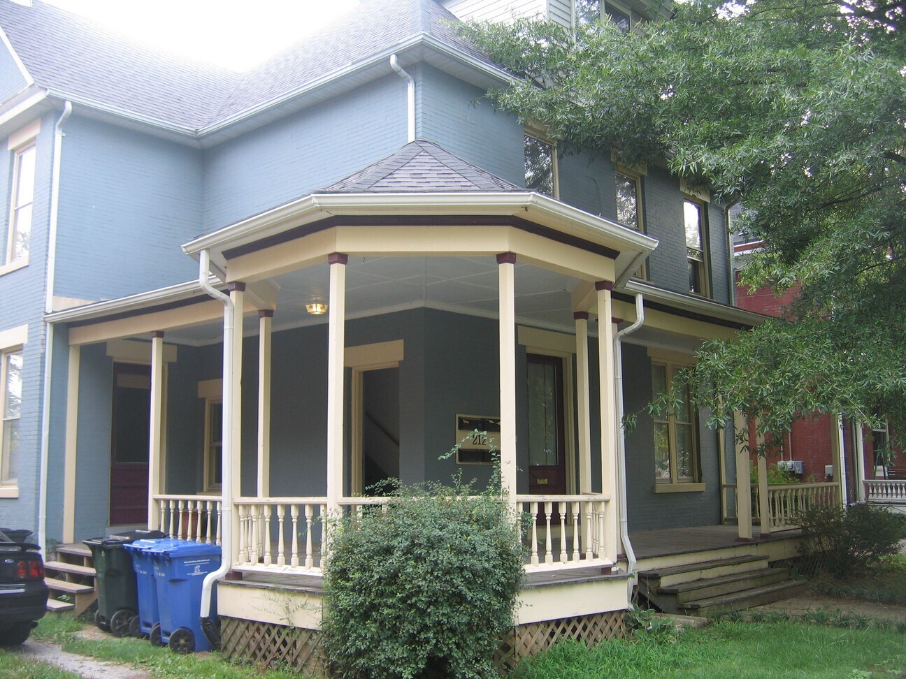 Building Photo - 212 Campsie Pl