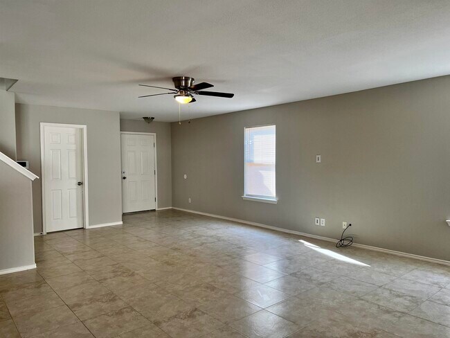 Building Photo - 17413 College Port Dr
