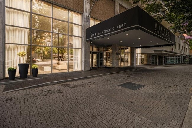 Building Photo - 620 Peachtree St NE