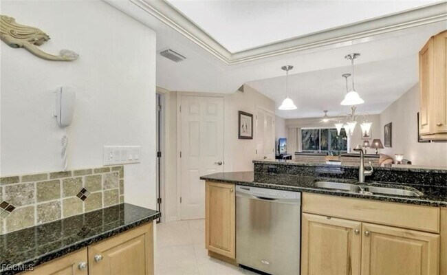 Building Photo - 850 Elkhorn Ct
