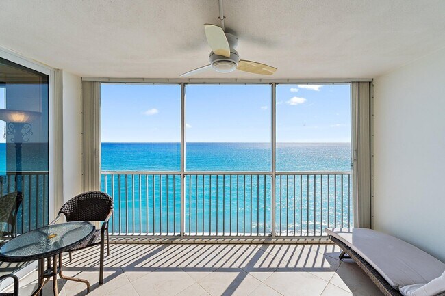 Building Photo - 840 Ocean Dr
