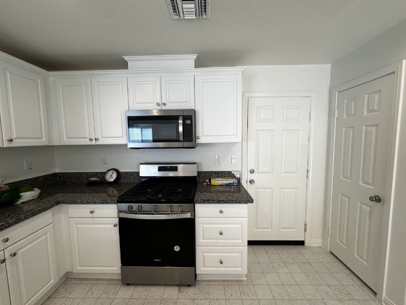 Building Photo - 20215 Patchfield Dr
