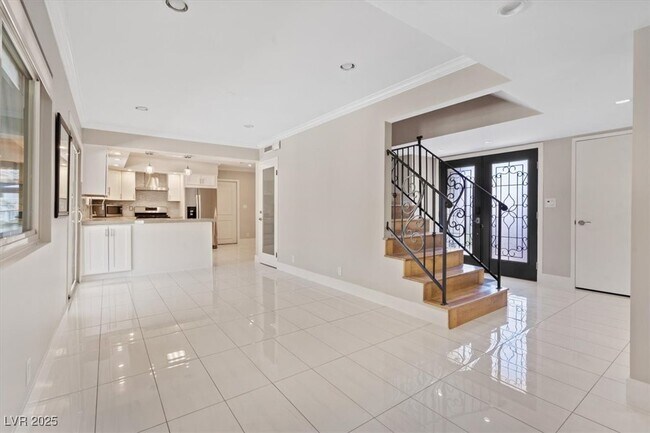 Building Photo - 2100 Westlund Dr