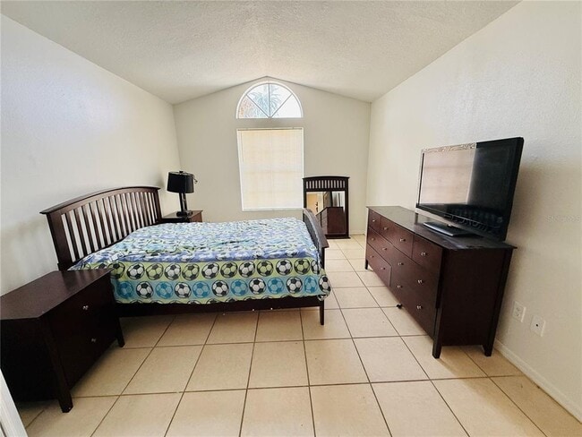 Building Photo - 4854 Kingston Cir