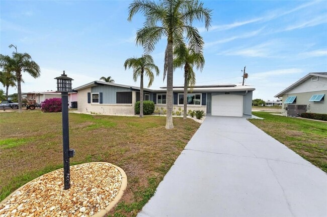 Building Photo - 1201 Fordham Dr
