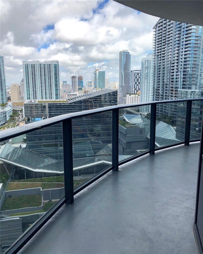 Building Photo - 45 SW 9th St