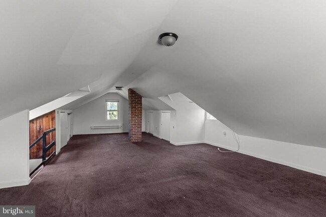 Building Photo - 9234 Walker St